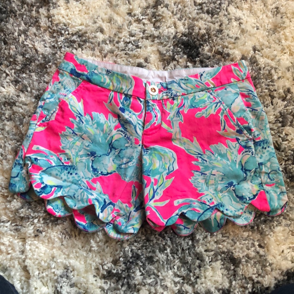 Lilly Pulitzer Buttercup Stretch shorts